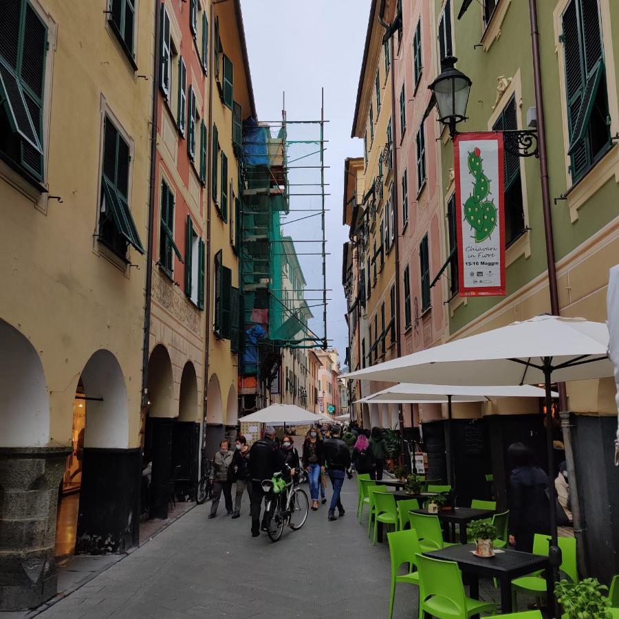 Vista Sul Carruggio, Centro Storico Di Chiavari Exteriör bild
