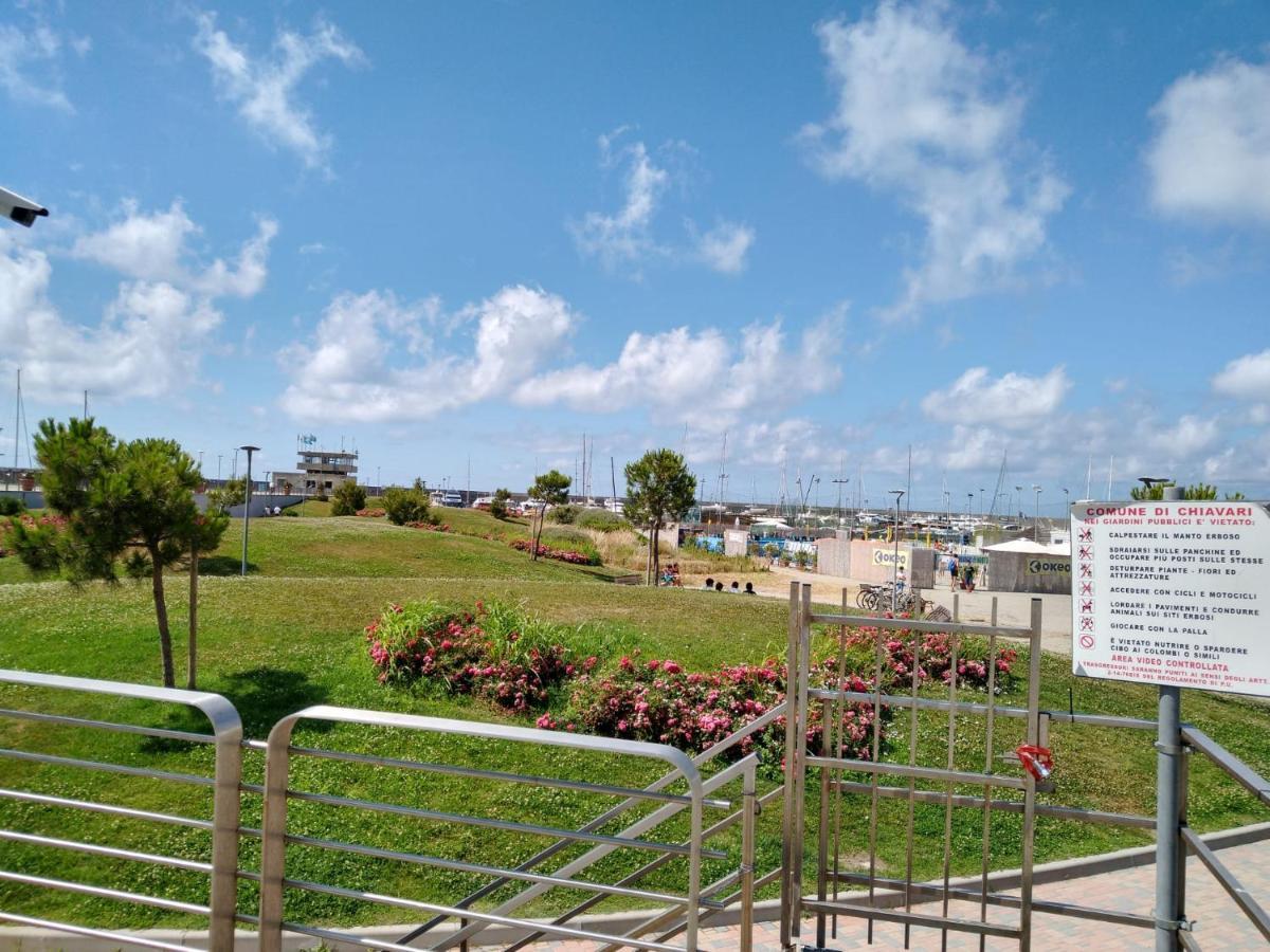 Vista Sul Carruggio, Centro Storico Di Chiavari Exteriör bild